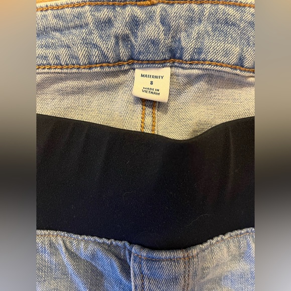 Size 8 Maternity Shorts - Picture 3 of 3